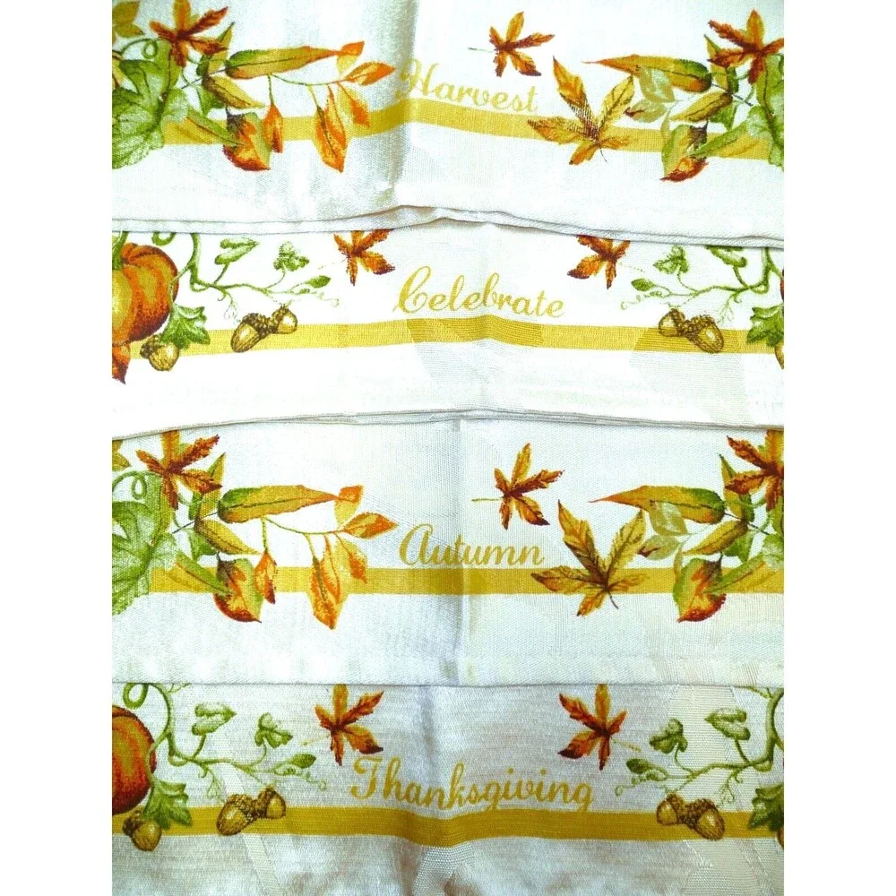 4 Croft & Barrow Cloth Thanksgiving Napkins, Harvest Celebrate Autumn Pumpkin